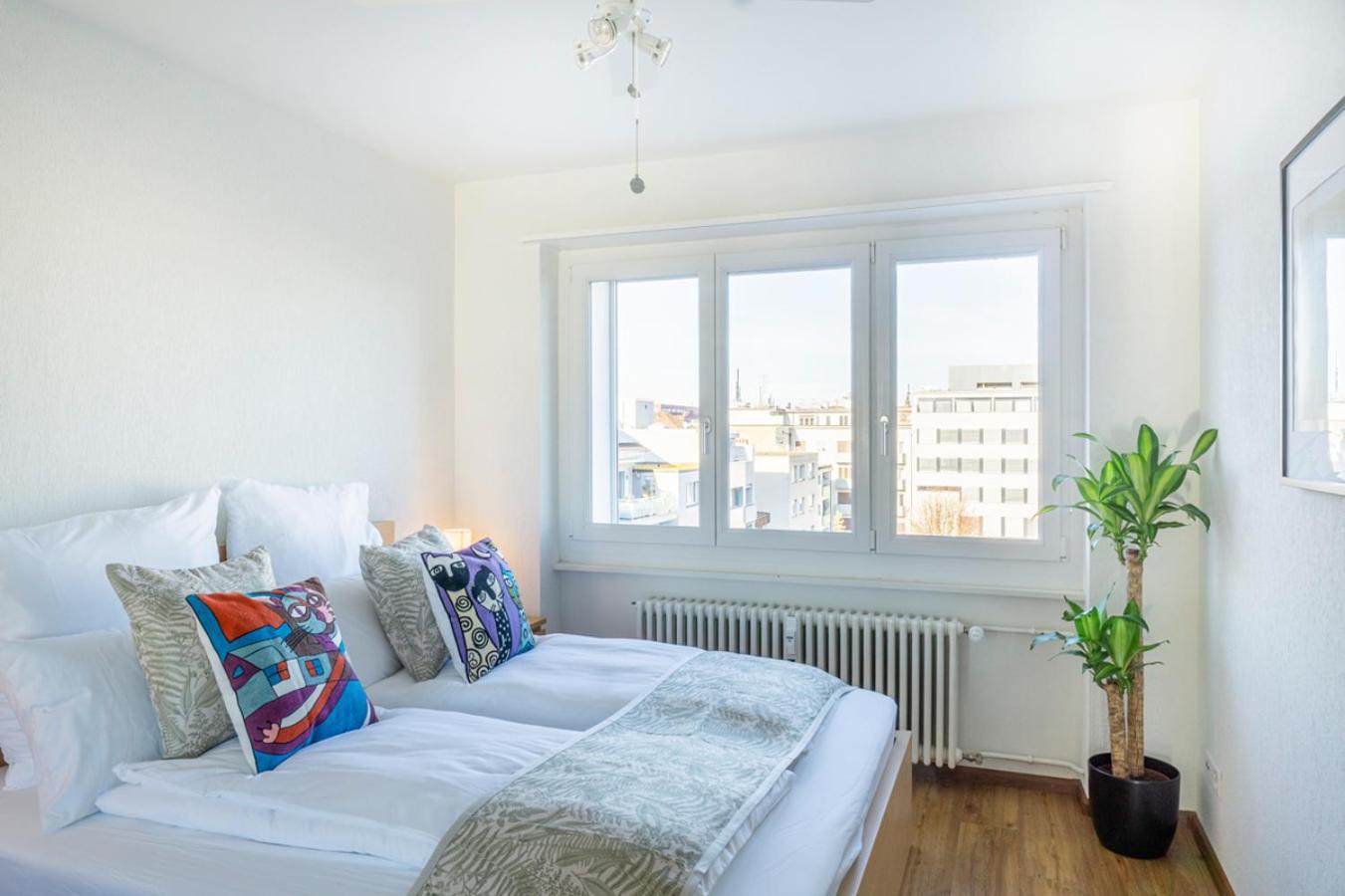 Special Picco Picasso Apartment Basel, Bahnhof Grossbasel 10-Star Buitenkant foto